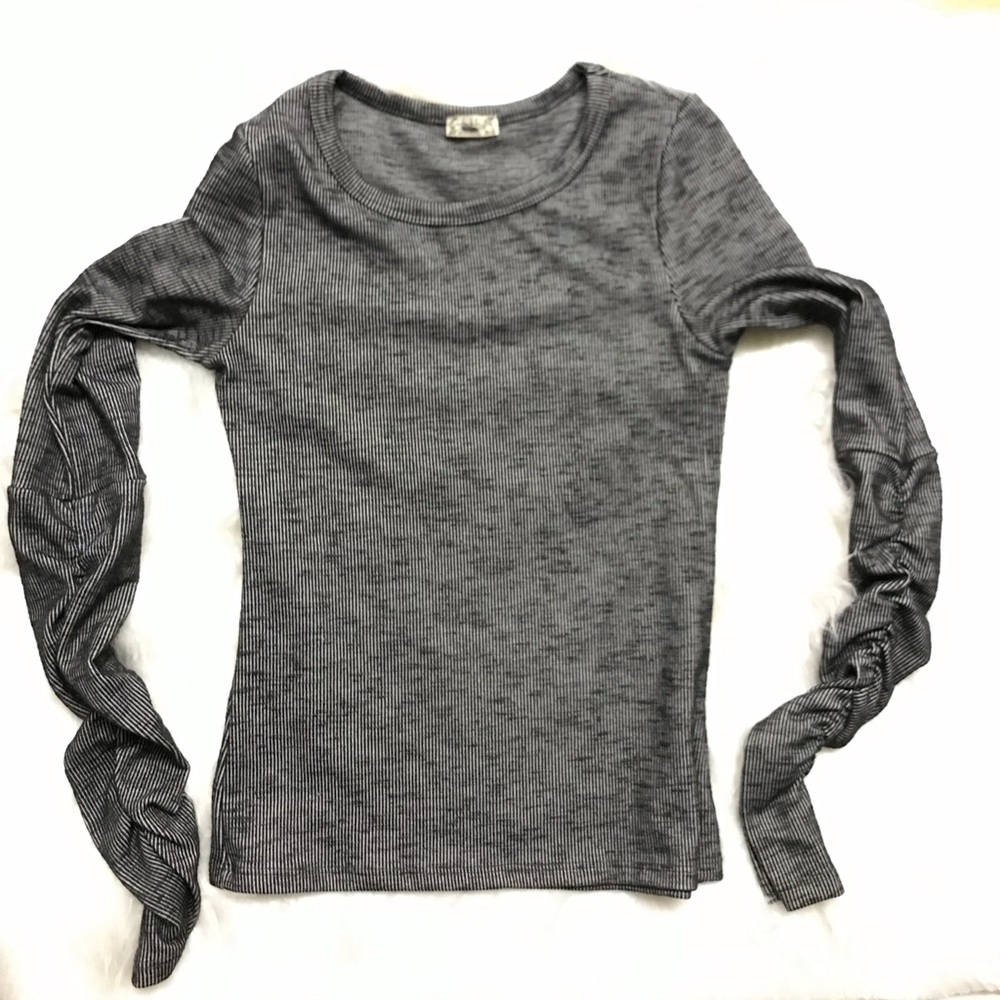 Free People Intimately Boundary Layering Ruched Sleeve Top Size XS NWOT